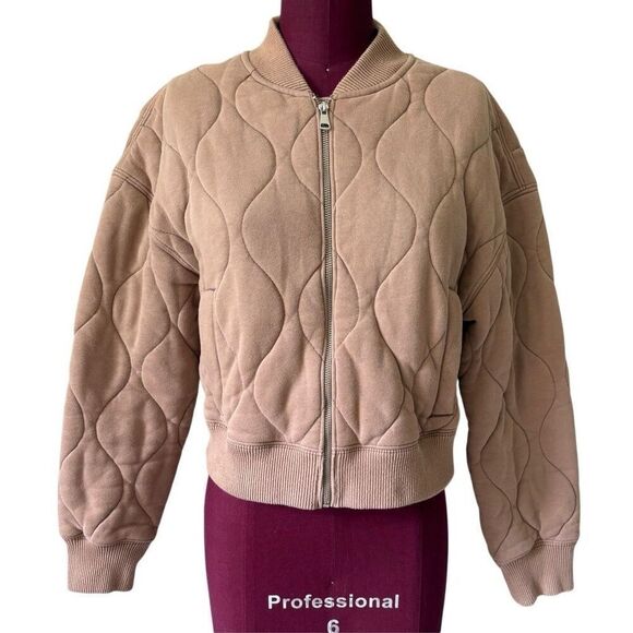 Abercrombie & Fitch Onion Quilted Bomber Jacket size M Tan - Picture 2 of 9